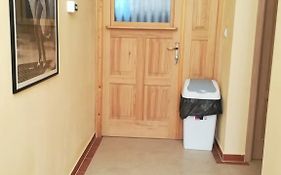 Cinema House Single & Double Rooms & Studio Apartments